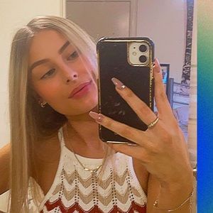 Meet your Posher, Sophia